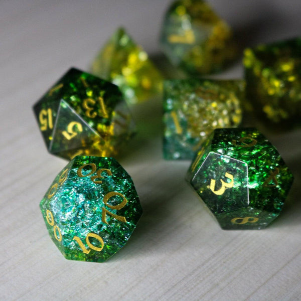 Green Poison Forge Fire Cracked Glass DND Dice Set